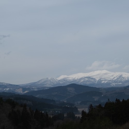 春の栗駒山の写真