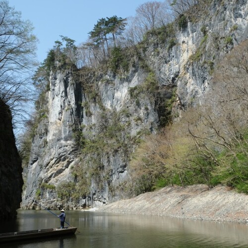 猊鼻渓の春の風景写真