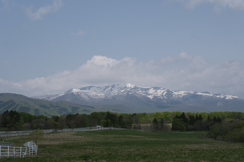 栗駒山の5月の風景写真