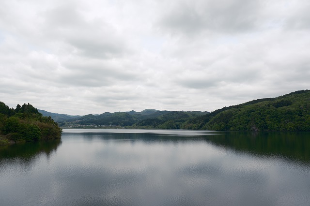 花山ダムの5月の風景写真