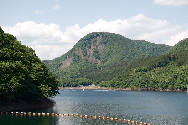 鳴子ダム（荒雄湖）の写真