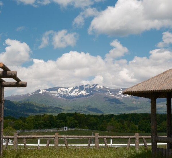 栗駒山の残雪の風景