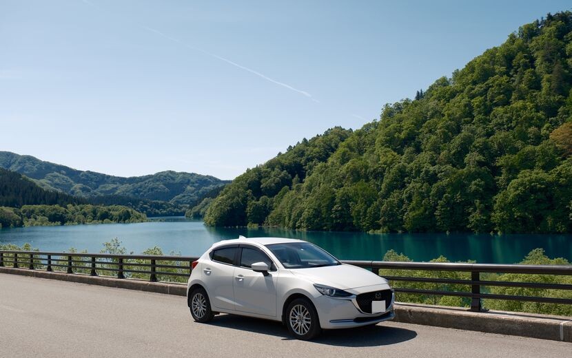 秋扇湖と私の愛車