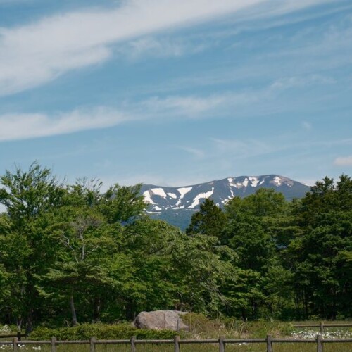 栗駒山の五月の風景写真