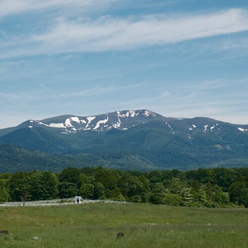 栗駒山の五月の風景写真